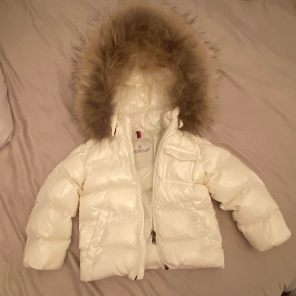 Moncler Kids Unisex K2 Down Jacket ivory White Fur Size 2 2T 2Y